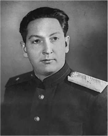 Иллюстрация к книге — Разведка и Кремль. Записки нежелательного свидетеля [i_190.jpg]