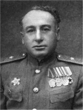 Иллюстрация к книге — Разведка и Кремль. Записки нежелательного свидетеля [i_208.jpg]