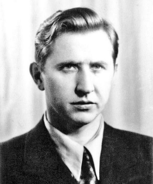 Иллюстрация к книге — А-бомба. От Сталина до Путина. Фрагменты истории в воспоминаниях и документах [i_025.jpg]