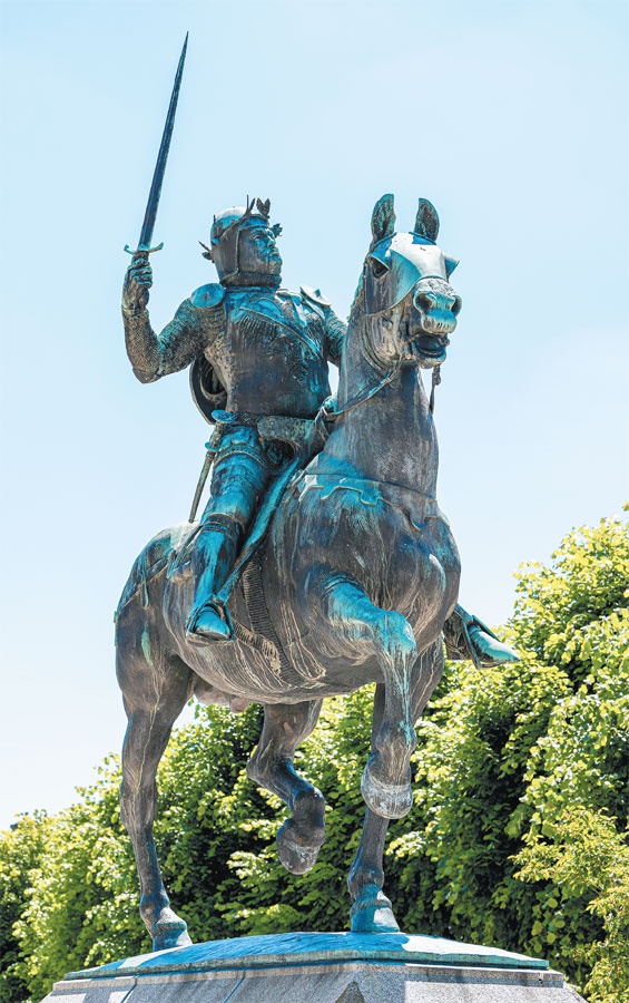 Иллюстрация к книге — Главная война Средневековья. Леопард против лилии [i_027.jpg]