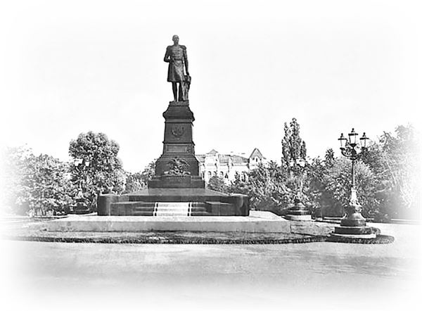 Иллюстрация к книге — Белая гвардия. Михаил Булгаков как исторический писатель [i_014.jpg]