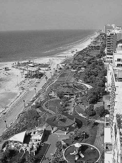 Иллюстрация к книге — Израиль. Путешествие за впечатлением и здоровьем [i_077.jpg]