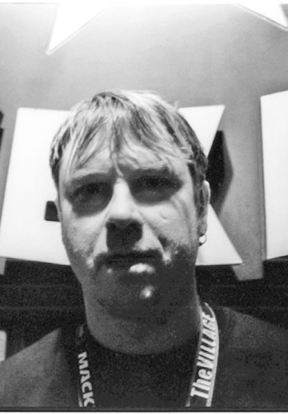 Иллюстрация к книге — Nirvana: Правдивая история [i_007.jpg]