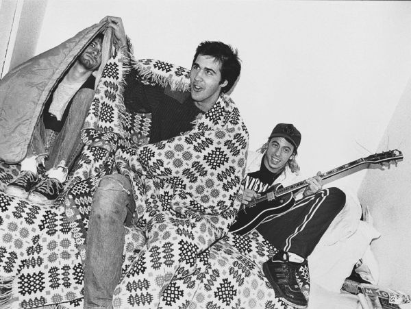 Иллюстрация к книге — Nirvana: Правдивая история [i_032.jpg]