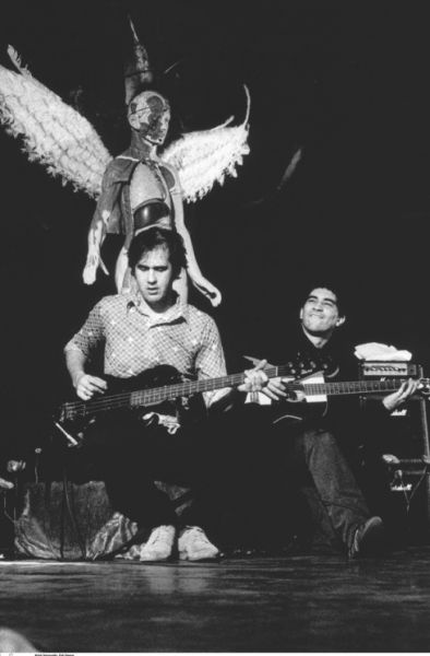 Иллюстрация к книге — Nirvana: Правдивая история [i_059.jpg]