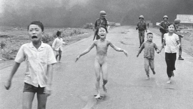 Иллюстрация к книге — Susan Sontag. Женщина, которая изменила культуру XX века [i_075.jpg]