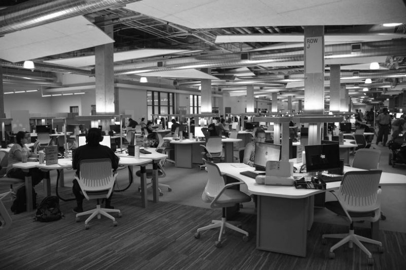 Иллюстрация к книге — Что делать, когда машины начнут делать все. Как роботы и искусственный интеллект изменят жизнь и работу [i_029.jpg]