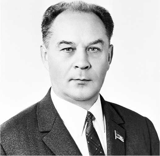 Иллюстрация к книге — История службы государственной безопасности. От Хрущёва до Путина [i_005.jpg]