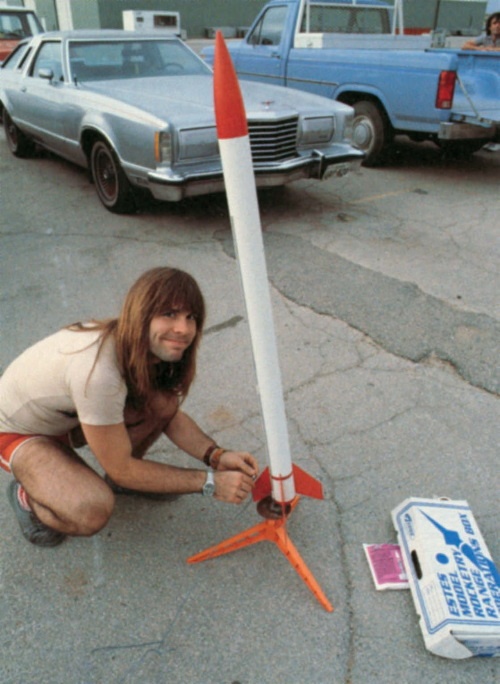 Иллюстрация к книге — Зачем нужна эта кнопка? Автобиография пилота и вокалиста Iron Maiden [i_013.jpg]