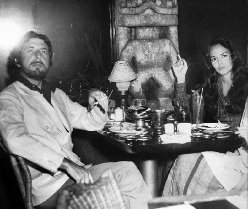 Иллюстрация к книге — Леонард Коэн. Жизнь [i_013.jpg]