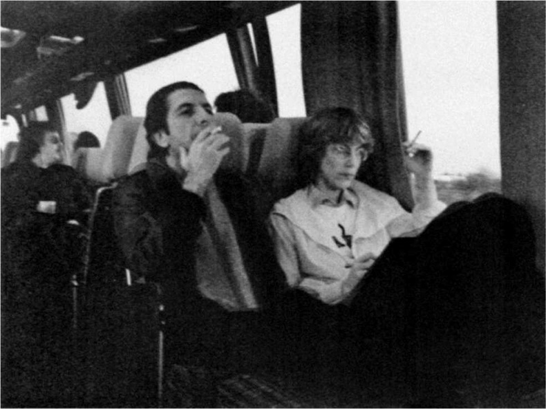 Иллюстрация к книге — Леонард Коэн. Жизнь [i_014.jpg]