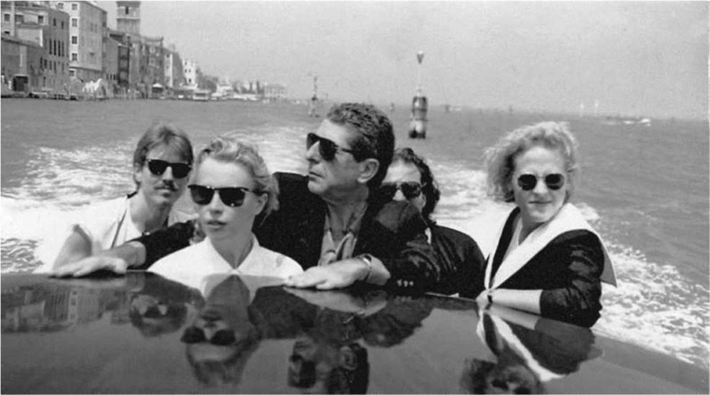 Иллюстрация к книге — Леонард Коэн. Жизнь [i_019.jpg]