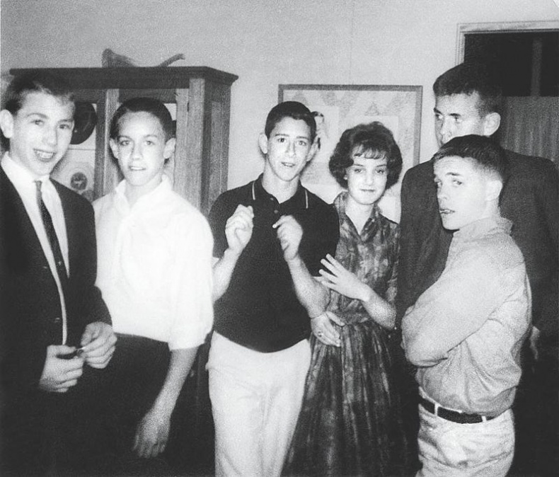 Иллюстрация к книге — Игги Поп. Вскройся в кровь [i_004.jpg]