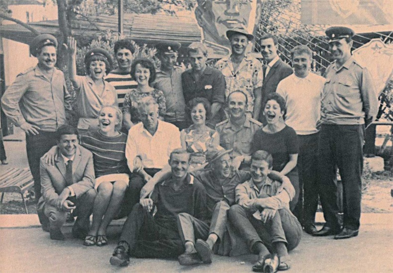 Иллюстрация к книге — Записки непутевого актера [i_030.jpg]