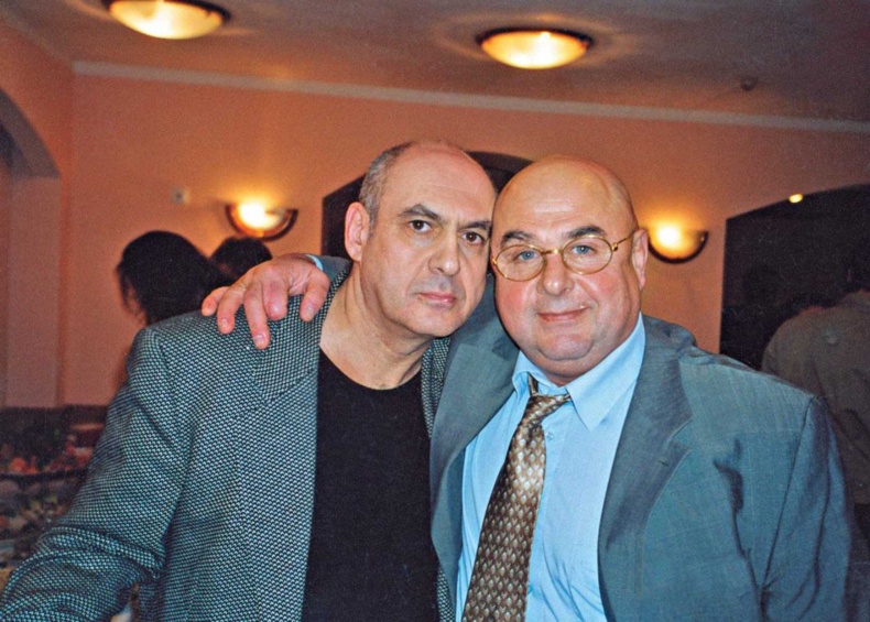 Иллюстрация к книге — Записки непутевого актера [i_104.jpg]