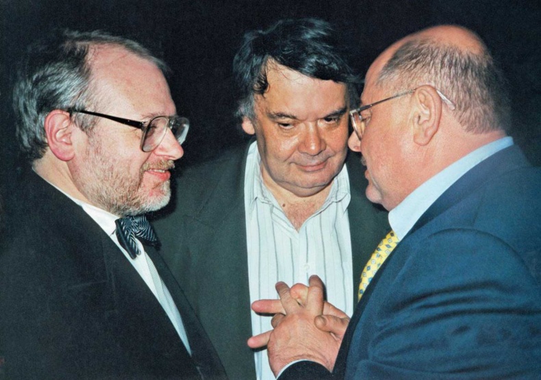 Иллюстрация к книге — Записки непутевого актера [i_105.jpg]