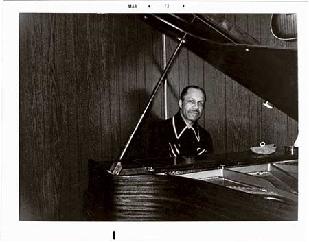 Иллюстрация к книге — Принс. The Beautiful Ones. Оборвавшаяся автобиография легенды поп-музыки [i_033.jpg]