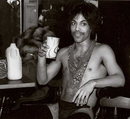 Иллюстрация к книге — Принс. The Beautiful Ones. Оборвавшаяся автобиография легенды поп-музыки [i_134.jpg]