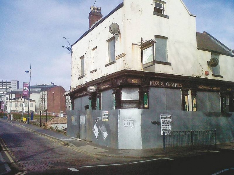 Иллюстрация к книге — Долбящий клавиши [i_034.jpg]