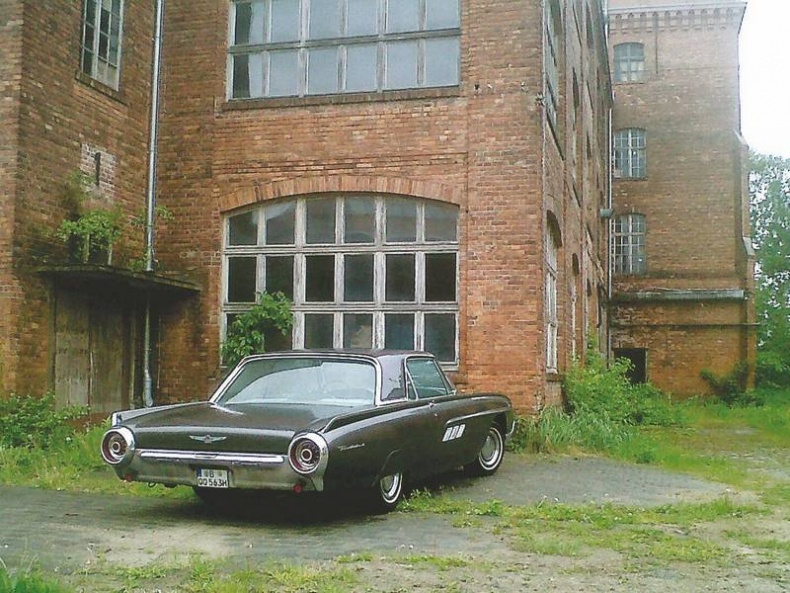 Иллюстрация к книге — Долбящий клавиши [i_093.jpg]