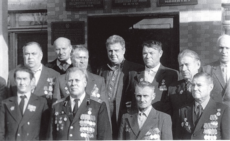 Иллюстрация к книге — Нетелефонный разговор [i_013.jpg]