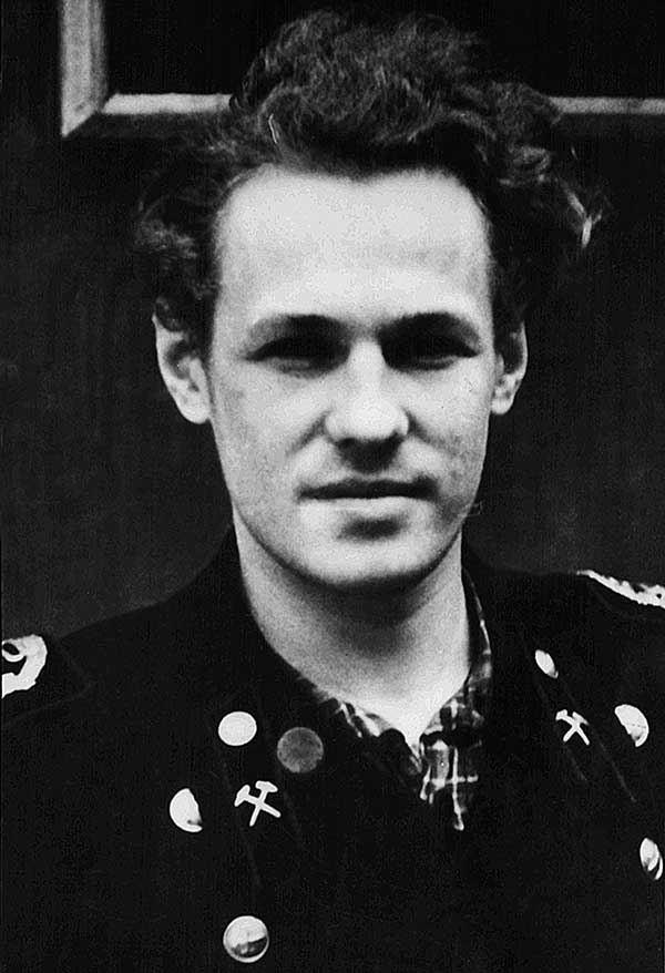 Иллюстрация к книге — Олег Куваев: повесть о нерегламентированном человеке [i_006.jpg]