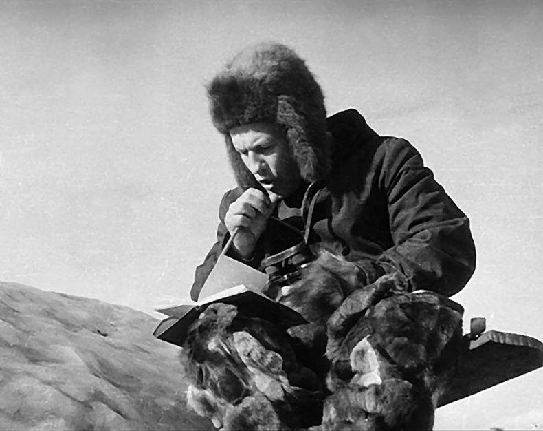 Иллюстрация к книге — Олег Куваев: повесть о нерегламентированном человеке [i_026.jpg]