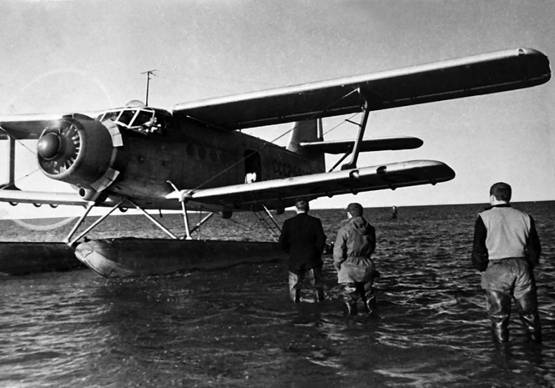 Иллюстрация к книге — Олег Куваев: повесть о нерегламентированном человеке [i_039.jpg]