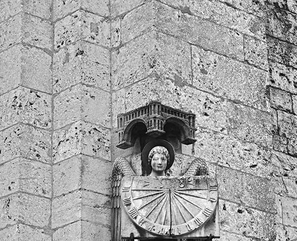 Иллюстрация к книге — Предместья мысли. Философическая прогулка [i_055.jpg]