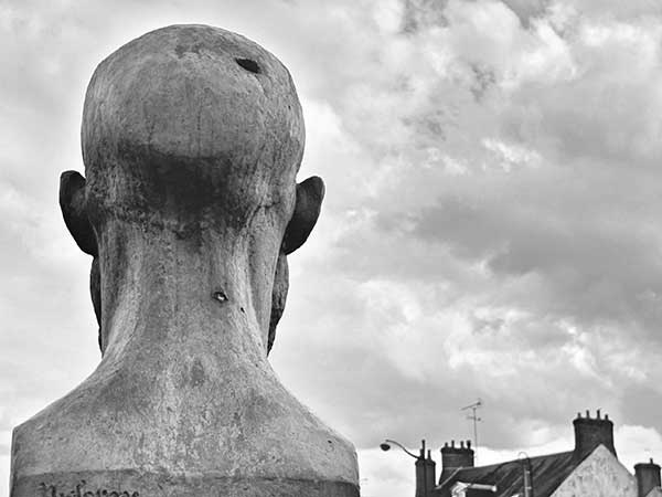 Иллюстрация к книге — Предместья мысли. Философическая прогулка [i_064.jpg]