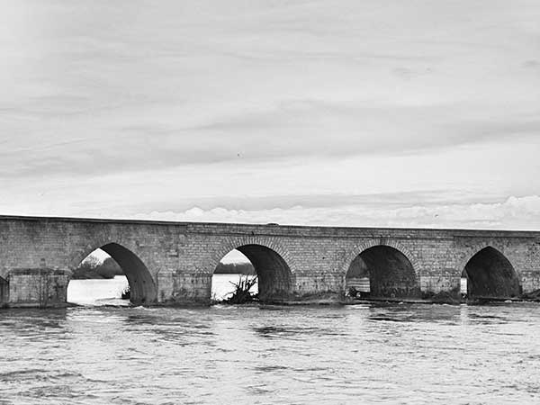 Иллюстрация к книге — Предместья мысли. Философическая прогулка [i_068.jpg]