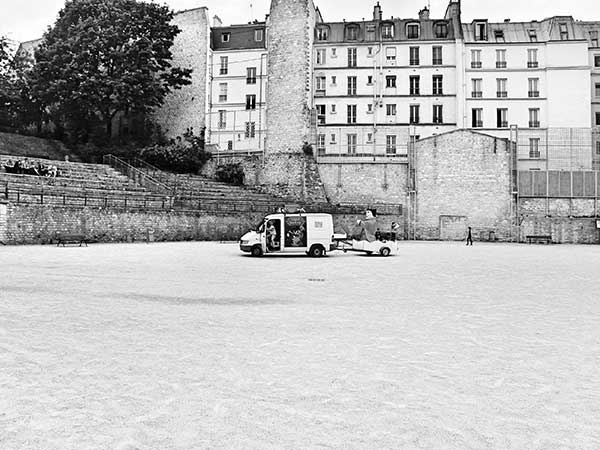 Иллюстрация к книге — Предместья мысли. Философическая прогулка [i_081.jpg]