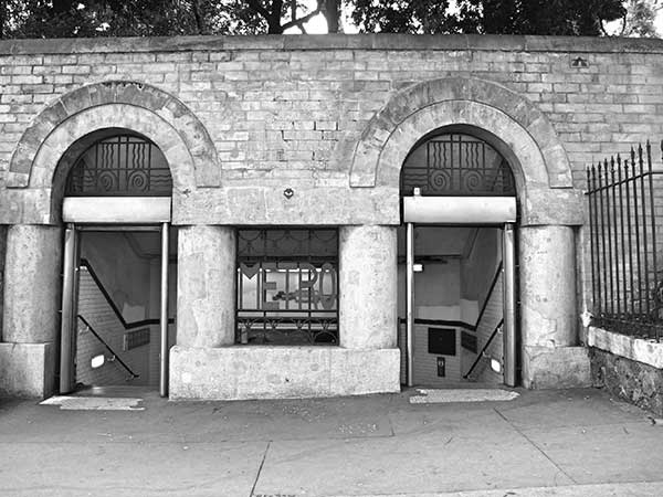 Иллюстрация к книге — Предместья мысли. Философическая прогулка [i_082.jpg]