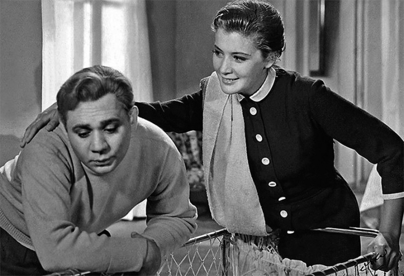 Иллюстрация к книге — Хрустальные легенды Страны Советов [i_009.jpg]