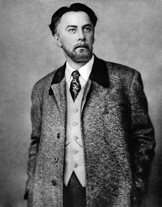 Иллюстрация к книге — Хрустальные легенды Страны Советов [i_018.jpg]