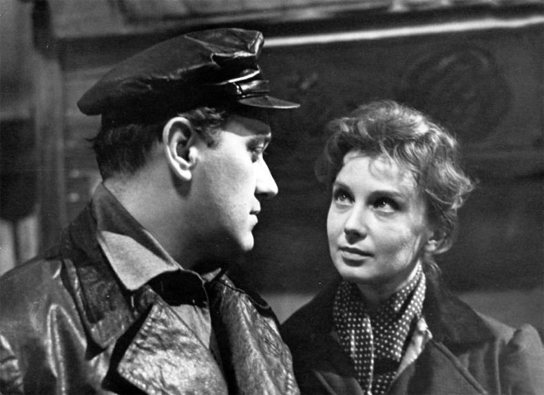 Иллюстрация к книге — Хрустальные легенды Страны Советов [i_045.jpg]