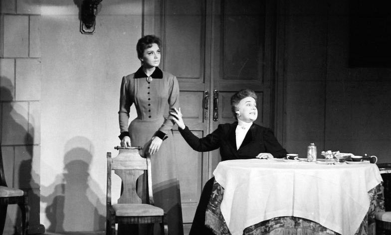 Иллюстрация к книге — Хрустальные легенды Страны Советов [i_057.jpg]