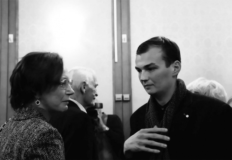 Иллюстрация к книге — Хрустальные легенды Страны Советов [i_066.jpg]