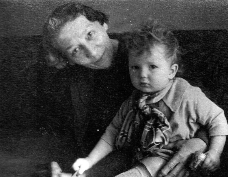 Иллюстрация к книге — Хрустальные легенды Страны Советов [i_111.jpg]