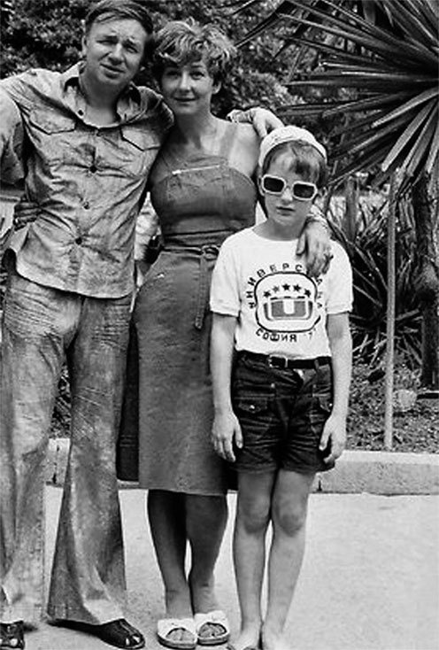 Иллюстрация к книге — Хрустальные легенды Страны Советов [i_124.jpg]