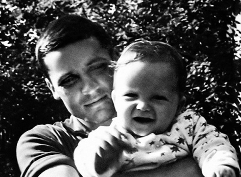 Иллюстрация к книге — Хрустальные легенды Страны Советов [i_131.jpg]