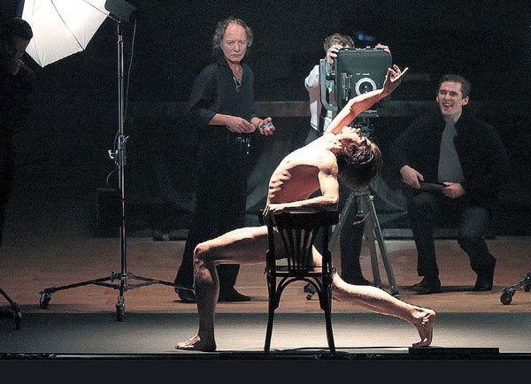 Иллюстрация к книге — Театральные люди [i_050.jpg]