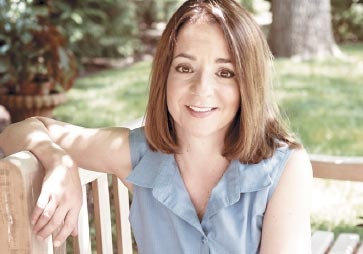 Иллюстрация к книге — Пропавшие девушки Парижа [i_001.jpg]