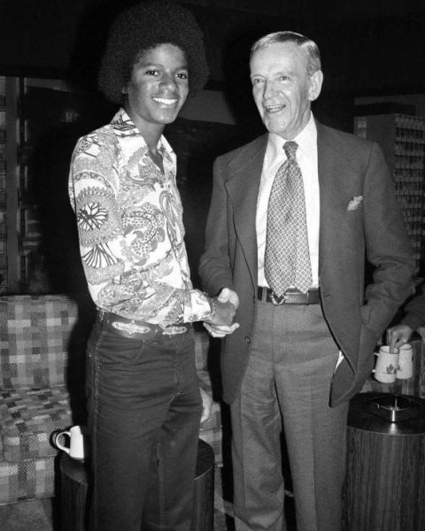 Иллюстрация к книге — Майкл Джексон. Добро пожаловать в Неверлэнд [i_011.jpg]