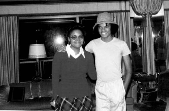 Иллюстрация к книге — Майкл Джексон. Добро пожаловать в Неверлэнд [i_018.jpg]