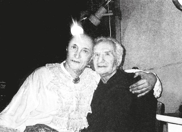 Иллюстрация к книге — Третий звонок [i_012.jpg]