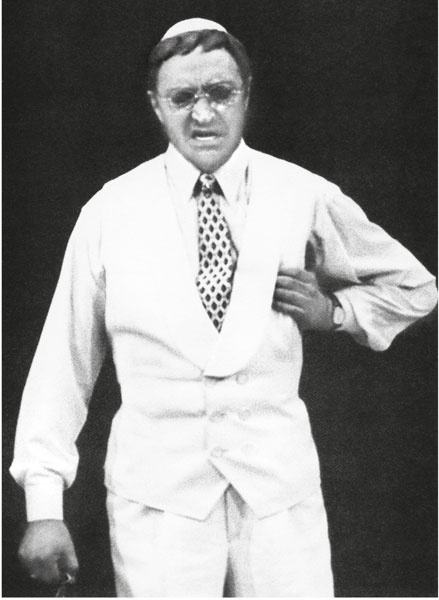 Иллюстрация к книге — Третий звонок [i_028.jpg]