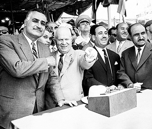 Иллюстрация к книге — Время перемен [i_016.jpg]