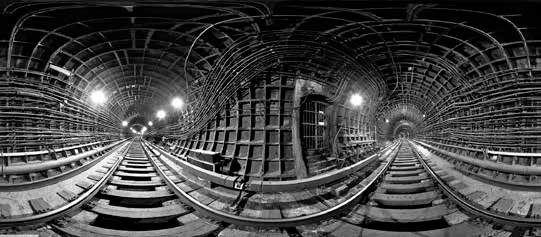 Иллюстрация к книге — Мифы о призраках. Путеводитель по мистическому Петербургу [i_024.jpg]