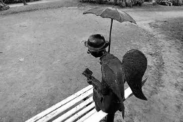 Иллюстрация к книге — Мифы о призраках. Путеводитель по мистическому Петербургу [i_030.jpg]